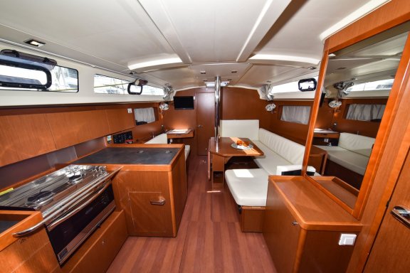 Image of 4Play yacht #17