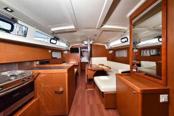 Image of 4Play yacht #18