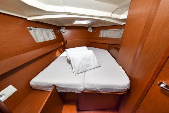 Image of 4Play yacht #32