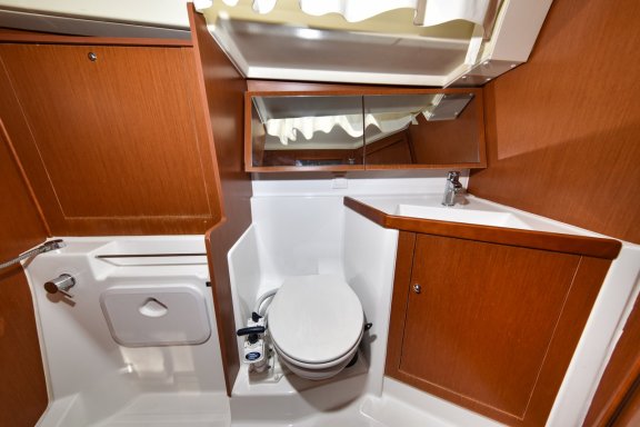 Image of 4Play yacht #34