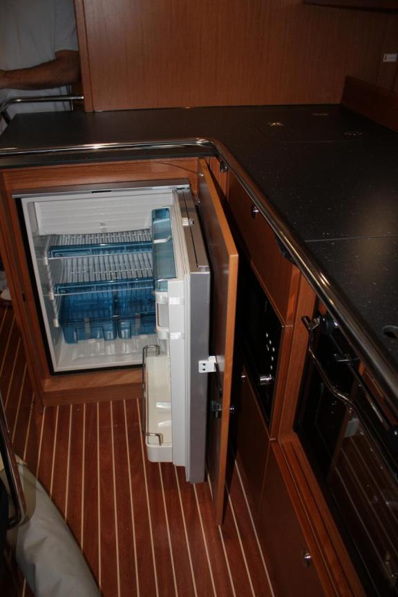 Image of Bella Blue yacht #7