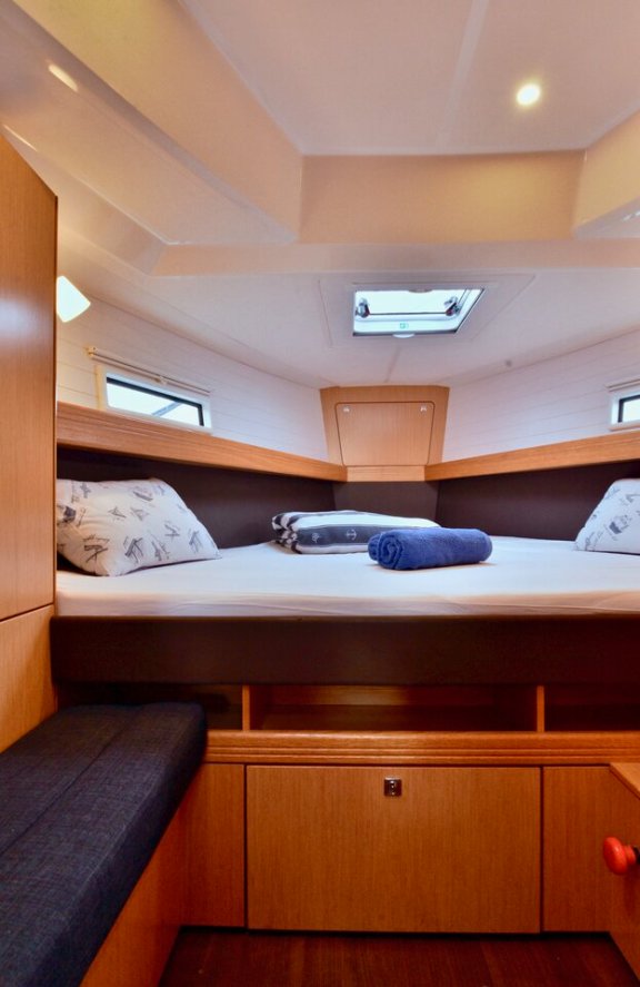 Image of Stella yacht #13