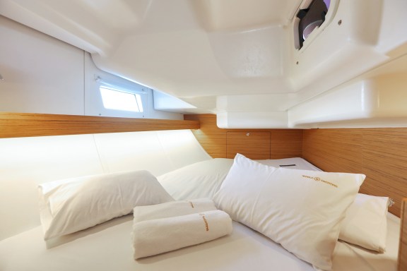 Image of Black Panther yacht #15