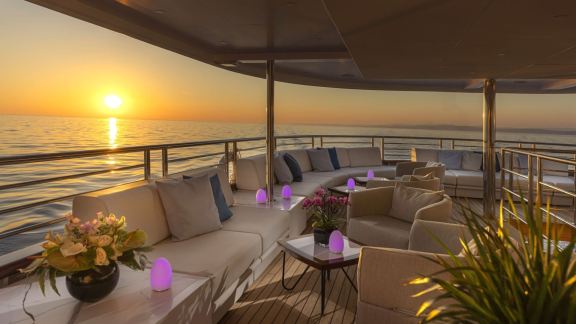 Image of Anthea yacht #27