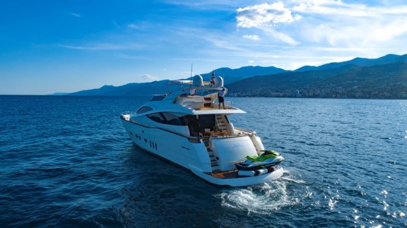 Image of Lukas yacht #4