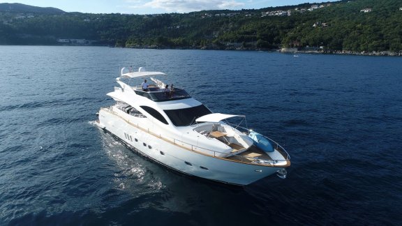 Image of Lukas yacht #5