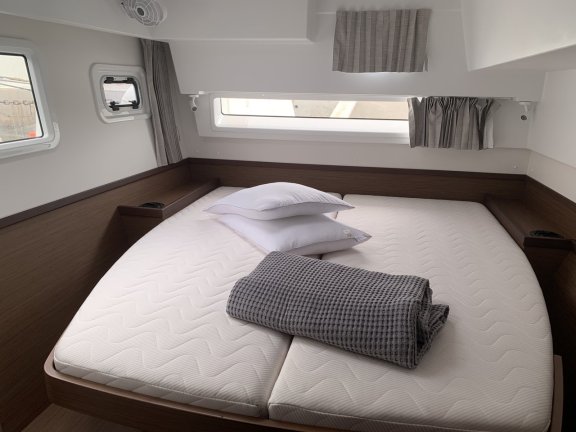 Image of Zoe yacht #10