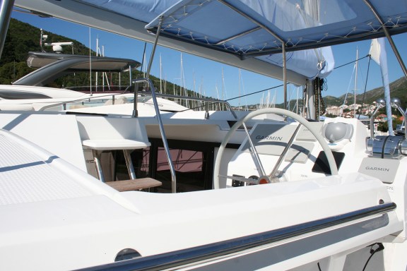 Image of The Dove yacht #11