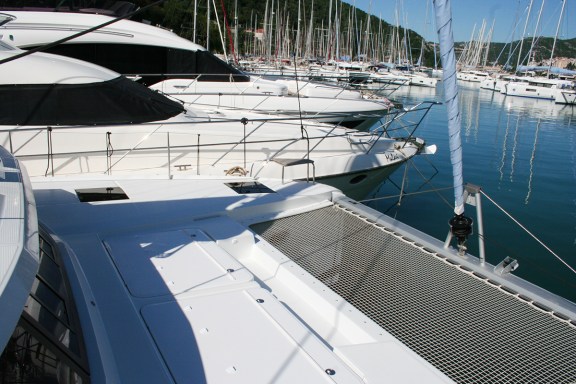 Image of The Dove yacht #13