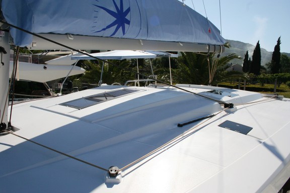 Image of The Dove yacht #15
