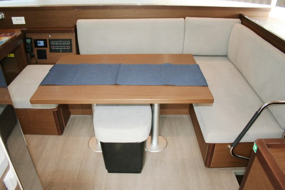 Image of The Dove yacht #17