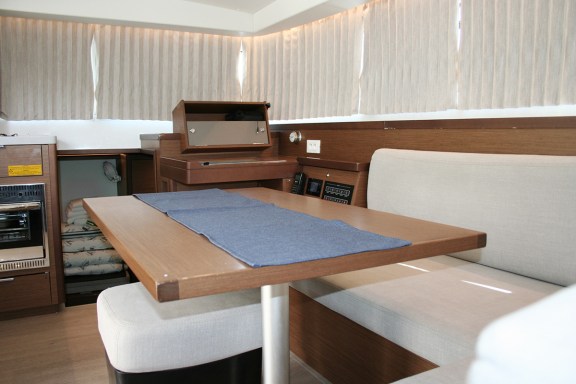 Image of The Dove yacht #20