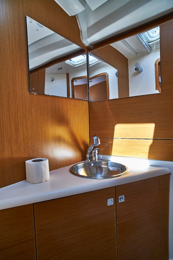 Image of Tina yacht #10