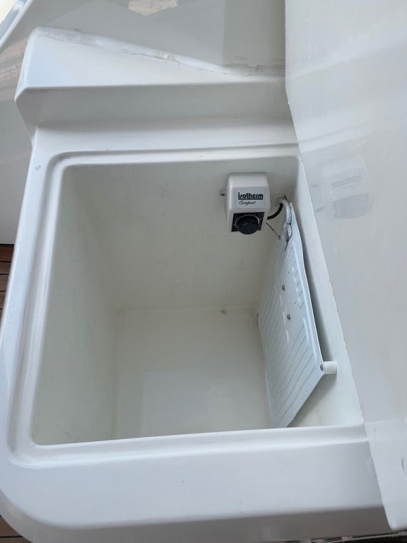 Image of Iris yacht #11