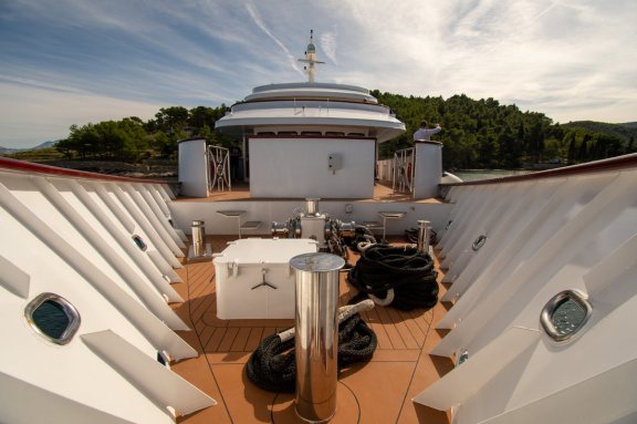 Image of Yolo yacht #11