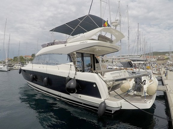 Image of Serendipity yacht #5