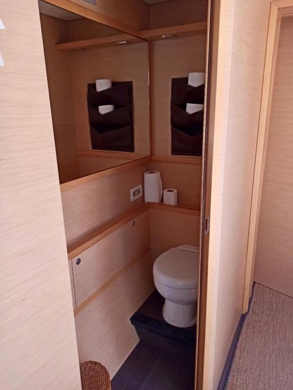 Image of Camaron yacht #33