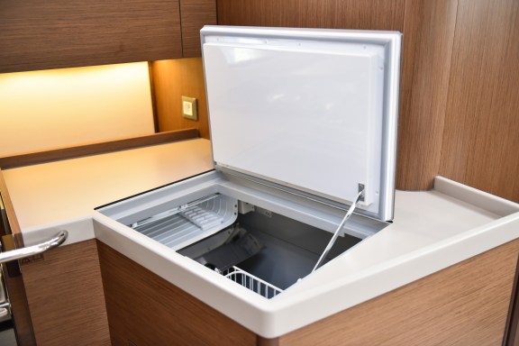 Image of Eylin yacht #11