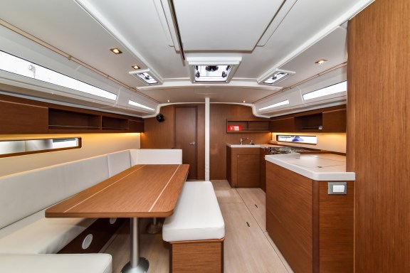 Image of Eylin yacht #12