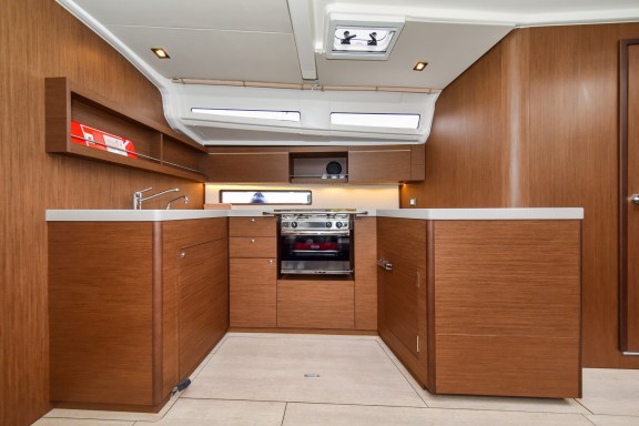 Image of Eylin yacht #13