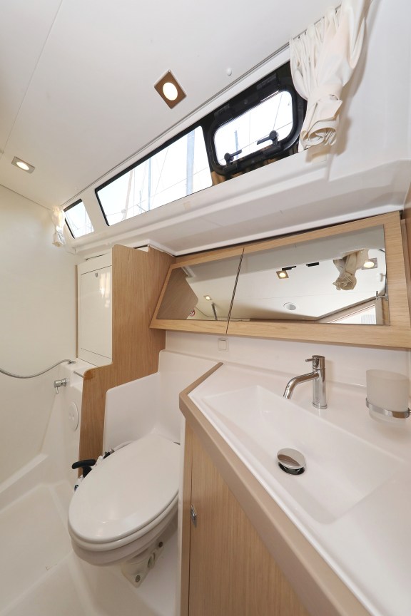 Image of Barbarella yacht #31