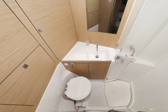 Image of Barbarella yacht #33