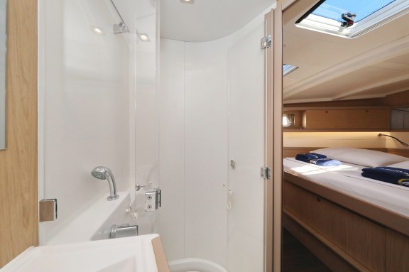 Image of Barbarella yacht #29