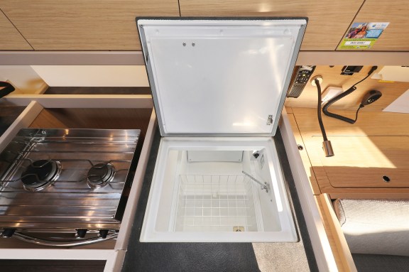 Image of Barbarella yacht #39