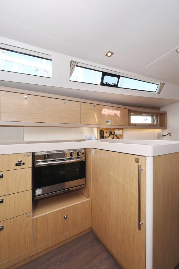 Image of Barbarella yacht #37