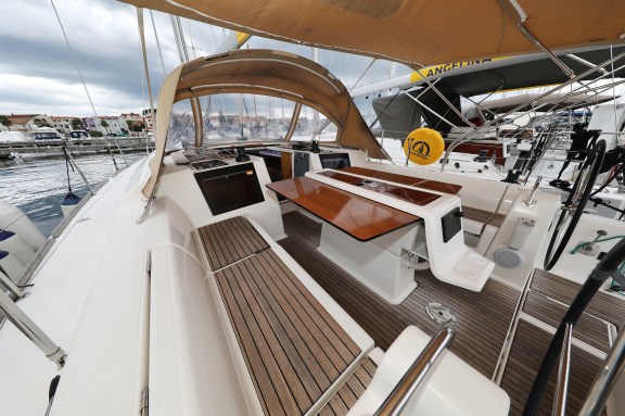 Image of Phonix II yacht #5