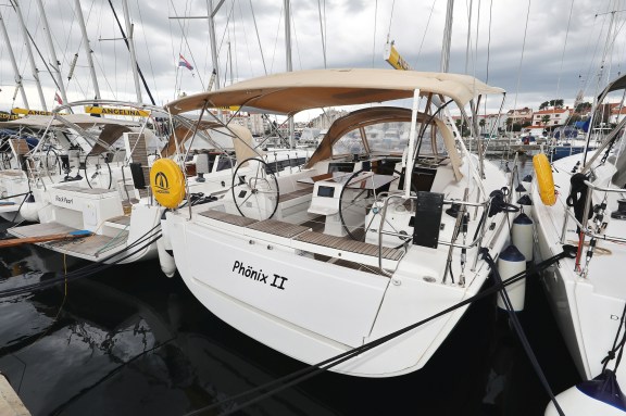 Image of Phonix II yacht #3