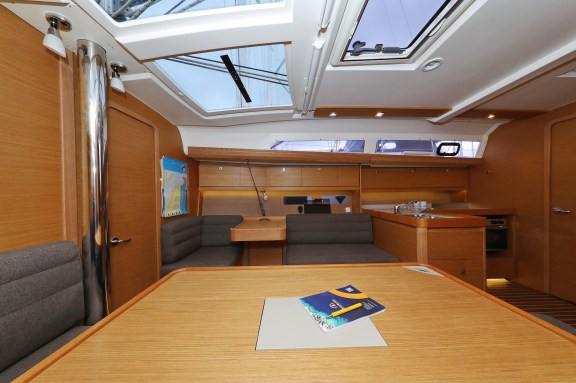 Image of Phonix II yacht #19