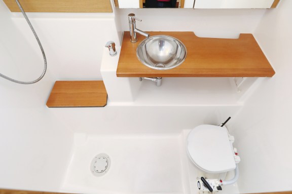 Image of Phonix II yacht #33