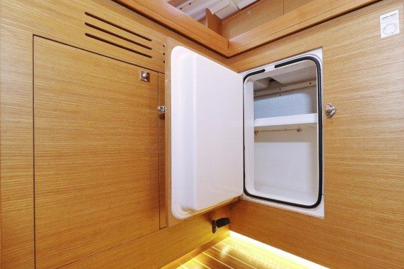 Image of Phonix II yacht #43