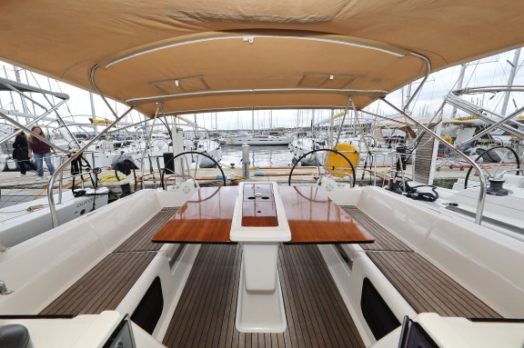 Image of Black Pearl yacht #9