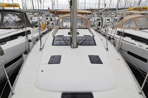 Image of Black Pearl yacht #11