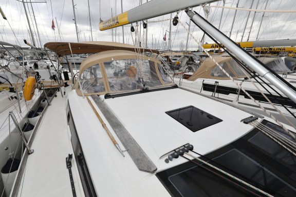 Image of Black Pearl yacht #12