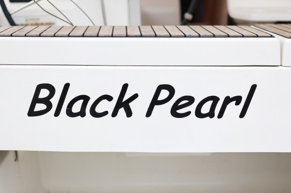 Image of Black Pearl yacht #48