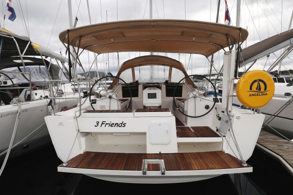 Image of 3 Friends yacht #3