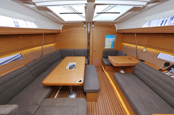 Image of 3 Friends yacht #13