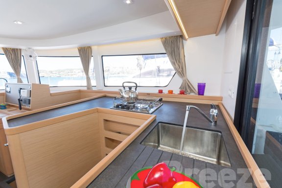 Image of Breeze yacht #15