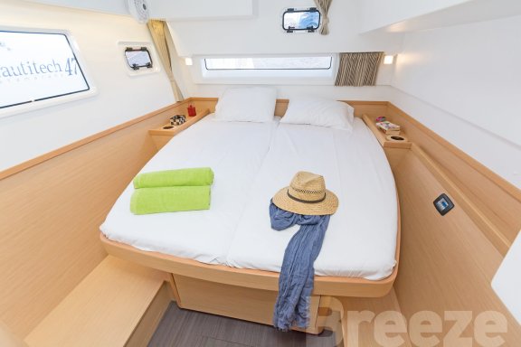 Image of Breeze yacht #18