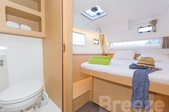 Image of Breeze yacht #19