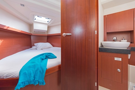 Image of Kuro Siwo yacht #6