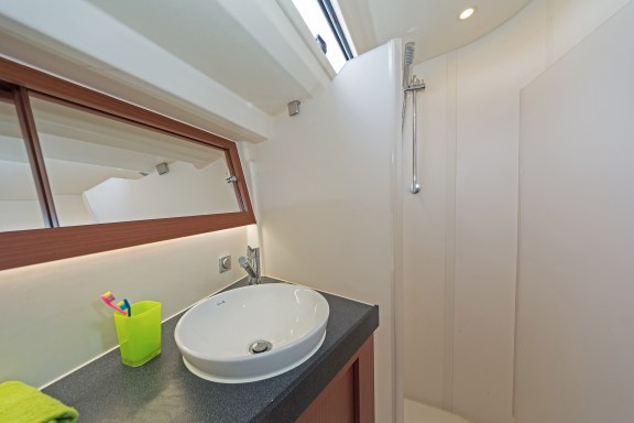 Image of Kuro Siwo yacht #7