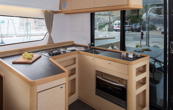 Image of Galapagos yacht #12