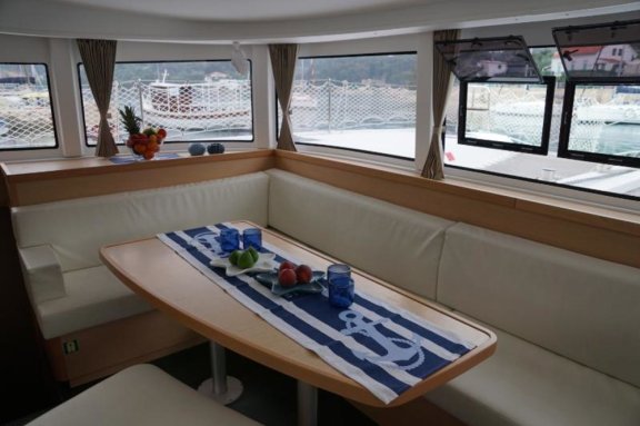 Image of Galapagos yacht #9