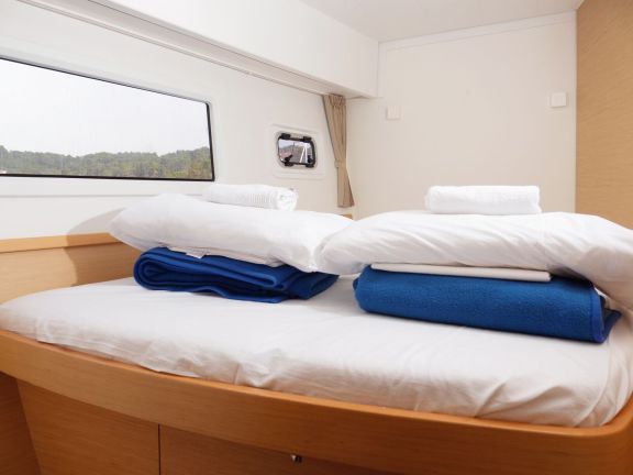 Image of Galapagos yacht #14