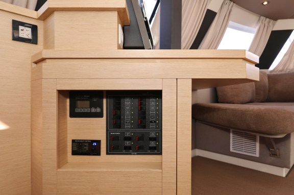 Image of Feeling Free yacht #40