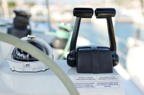 Image of Feeling Free yacht #44